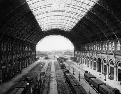 italy, piemonte, turin, railway station of porta nuova