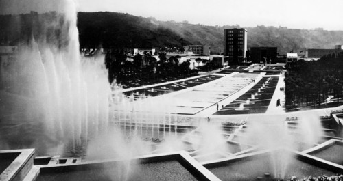 europe, italy, naples, mostra d'oltremare, fountain