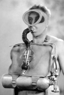 scuba set, 1930-40