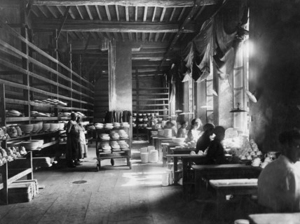 italy, piemonte, cuneo, industry, 1920-1930