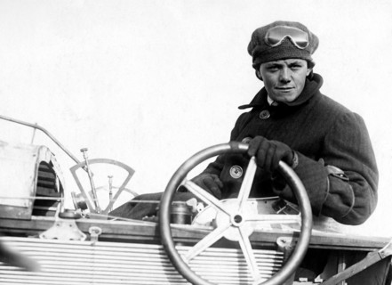 aéronautique, portrait d'un aviateur, 1910