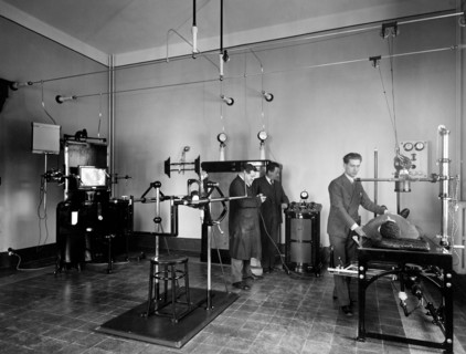 étude radiologique, 1930