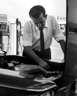 s'arrêter sur une aire de service, 1964