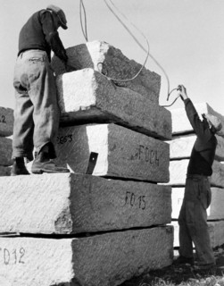 pose de blocs de marbre, 1950 1960