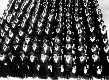 défilé des enseignants de l'opera nazionale balilla, 1926 1937