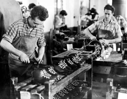 fabrication de chaussures de ski et d'alpinisme, 1956