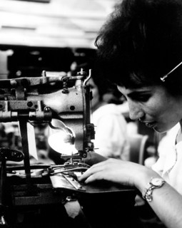 détail de la confection, 1963