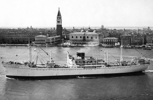 Le passage de Francesco Morosini devant san marco, 1948