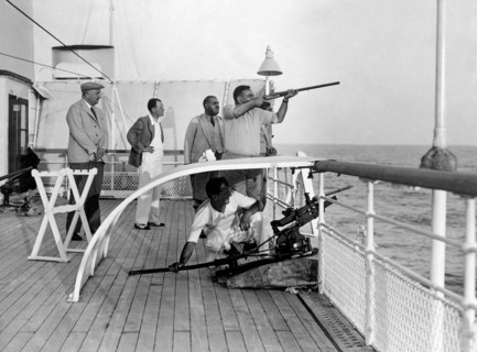compétition de skeet shooting sur le victoria, 1953