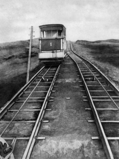 service de l'éruption du vésuve du 4 avril 1906, funiculaire du vésuve, 1906