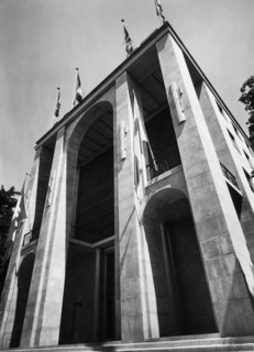 le bâtiment de l'art triennal, 1920 1930