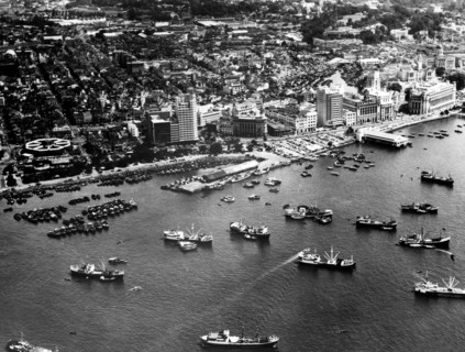 malaisie, singapour, vue de l'île et du port, 1964