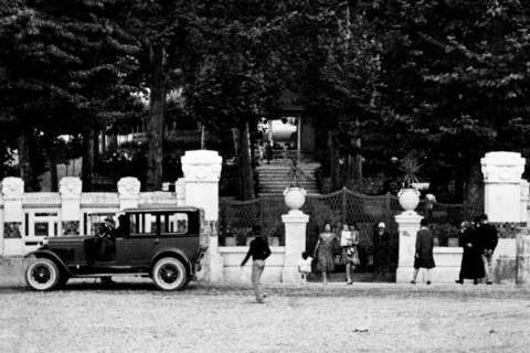 italie, toscane, chianciano terme, vue du parc des sources thermales, 1920 1930