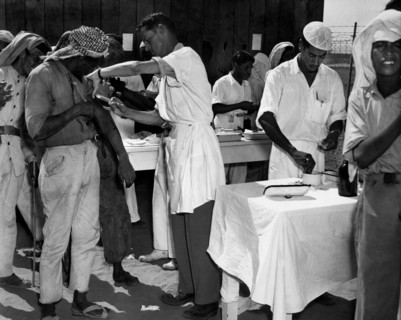 arabie saoudite, vaccinations contre la malaria, la typhoïde et le choléra effectuées sur le personnel, 1952