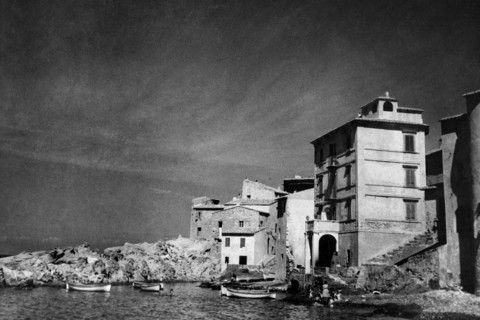 toscane, île d'elbe, marciana marina, vue du village de pêcheurs, 1951