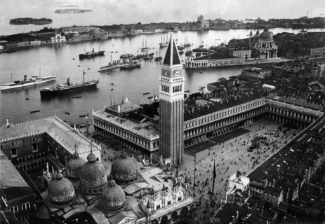 italie, veneto, venise, vue de la piazza san marco, 1920 1930