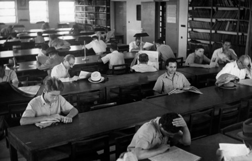 moyen-orient, israël, la bibliothèque municipale de tel aviv, 1951