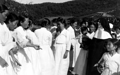 japon, tokyo, groupe de catholiques japonais, 1940 1950