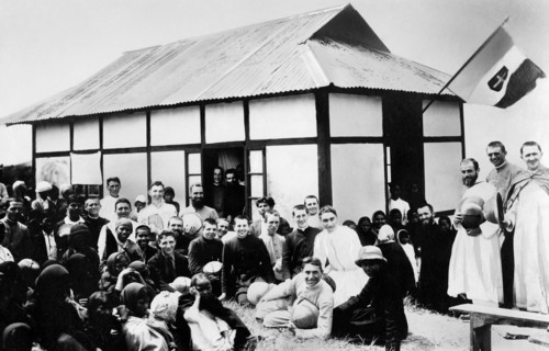 asie, inde, assan, inauguration d'une école missionnaire salésienne, 1930 1940