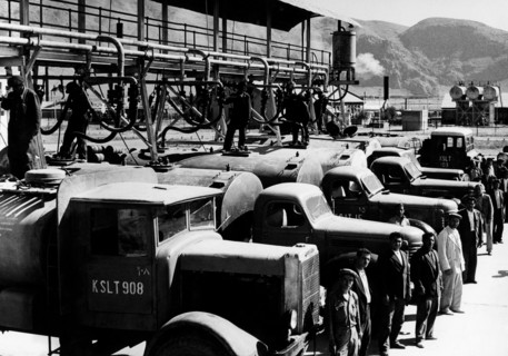 moyen-orient, iran, pétroliers remplis de pétrole, 1957