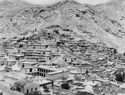 moyen-orient, irak, vue de la ville d'aqra, 1957