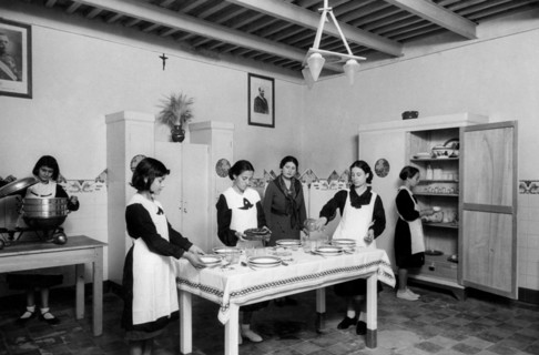 afrique, libye, tripolitaine, enfants autochtones dans l'école italienne prince du piémont, 1930