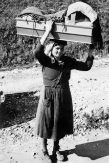 campanie, caposele, portrait d'une femme, 1952