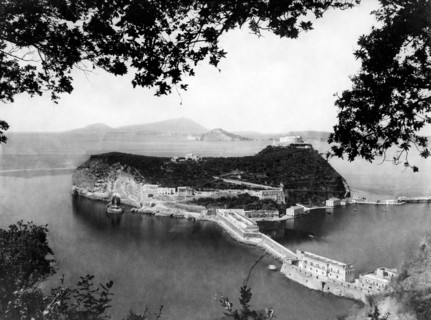 italie, campanie, vue de nisida, 1900 1910