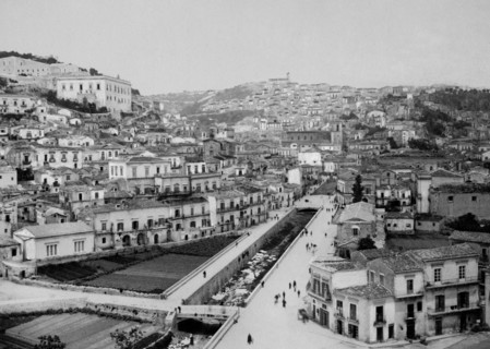 europe, italie, sicile, ragusa, modica, vue de la ville, 1890 1900