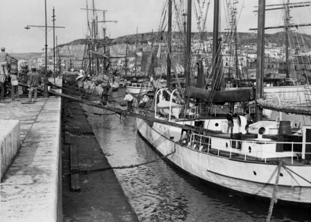 italie, sicile, porto empedocle, déchargement du travail des mineurs, 1920 1930