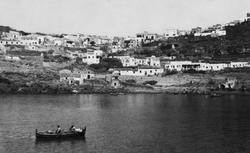 italie, sicile, l'île d'ustica, le débarquement sur l'île, 1922