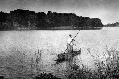 afrique, éthiopie, un pêcheur, 1920 1930