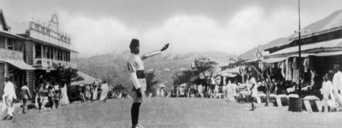 afrique, ouganda, kampala, un surveillant au travail, 1920 1930