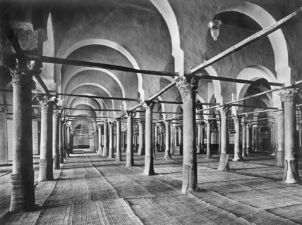 Afrique, tunisie, kairouan, intérieur de la grande mosquée, 1910