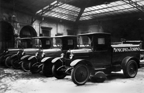 europe, italie, turin, exposition nationale, balayeuses à moteur, 1910 1920