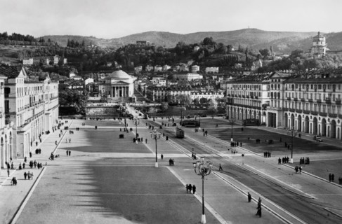 europa, italie, piedmont, turin, piazza vittorio veneto, 1957