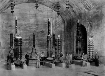 europe, italie, abruzzes, campotosto, centrale hydroélectrique de collepiano, un interrupteur à air, 1946