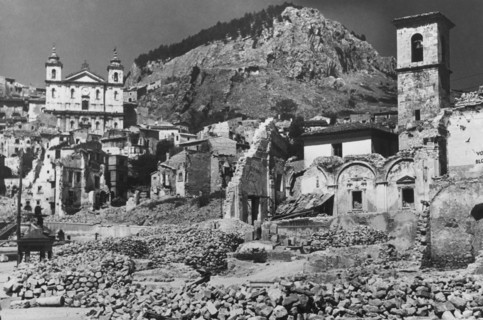 europe, italie, abruzzes, castel di sangro, 1920 1930