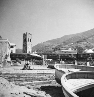 plage, monterosso, ligurie, italie 1950 1955