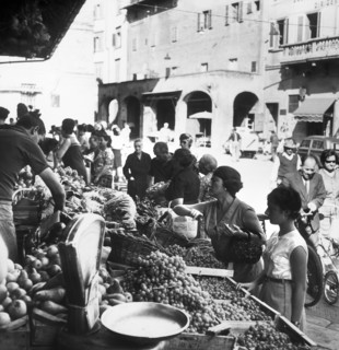 marché, prato, toscane, italie, 1964