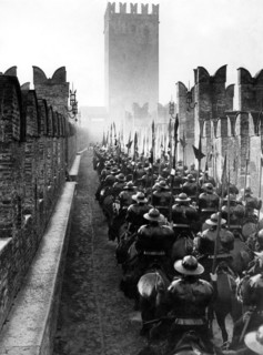 italie, veneto, verona, pont de castelvecchio, 1930 1940
