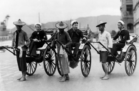 chine, hong kong, marines américains sur des pousse-pousse, 1930