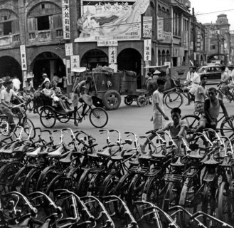 île de taiwan, une rue animée de la capitale taipei, 1955