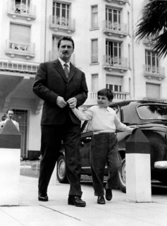 Pietro germi et edoardo nevola à cannes, 1959