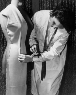introduction au travail des femmes, 1962