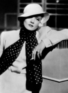 portrait de marlene dietrich, 1940