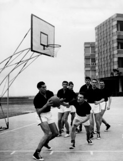 match entre étudiants de l'académie aéronautique de pozzuoli, 1964