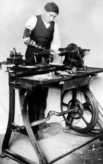 Ancien combattant handicapé au travail, 1916