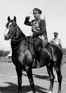 asie, afghanistan, le roi d'afghanistan pendant la parade de l'anniversaire de l'indépendance, 1941
