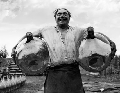 verrier avec demijohns, 1952